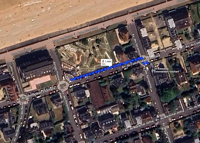 A 2 Pas De La Plage, Parking Prive Et Gratuit